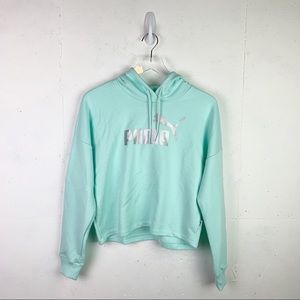 Puma 🐱 Cropped Hoodie (NWT)